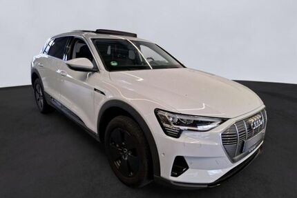 Audi e-tron 33.000 km 36.970 &euro; Helmstedt 38350