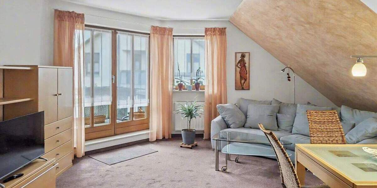 Helle 2 - ZKB-Wohnung mit Süd-Balkon, Tiefgarage & Außenstellplatz im Herzen von Aichach 2 zimmer