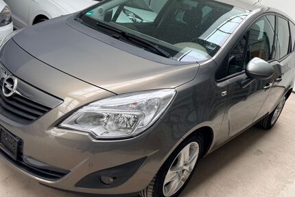 Opel Meriva 180.000 km 2.400 &euro; Nidderau 61130