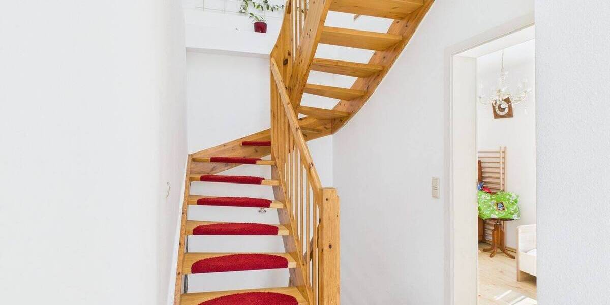 Reihenendhaus Mainz Laubenheim - 5 Zimmer, 99 m&sup2;, 445.000&euro; | Angebot:25696803