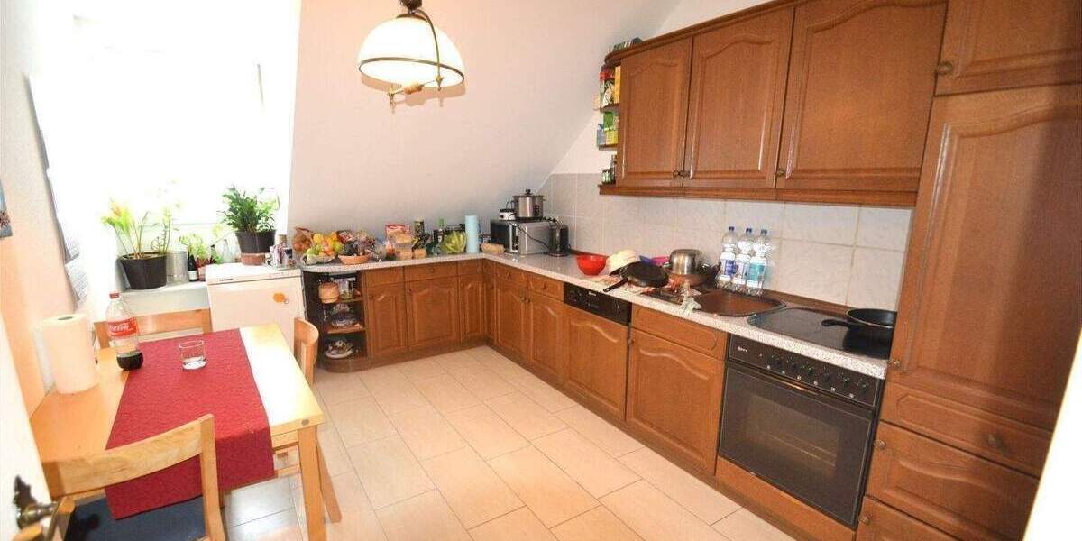 Frei ab 01.03.2026 2-Zimmerwohnung im 2. Obergeschoss (Dachgeschoss) - Ohne Aufzug 2 zimmer