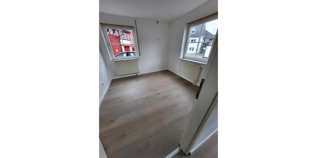 Erdgeschoßwohnung Haigerloch - 3 Zimmer, 80 m&sup2;, 715&euro; | Angebot:25963148