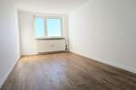 Etagenwohnung Quickborn - 3 Zimmer, 96 m&sup2;, 915&euro; | Angebot:25399989