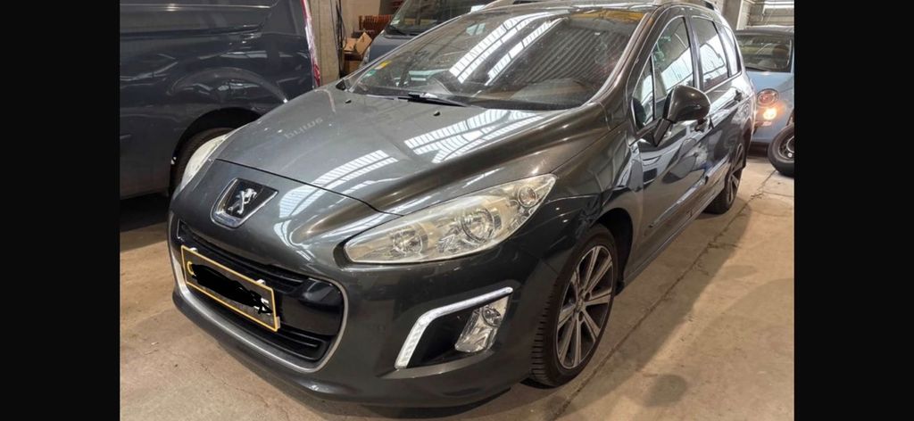 Peugeot 308 213.000 km 2.700 &euro; Fürstenfeldbruck 82256