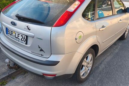 Ford Focus 395.000 km 1.999 &euro; Büren 33142
