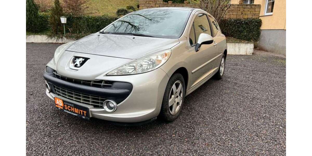 Peugeot 207 135.121 km 1.999 &euro; Lebach 66822