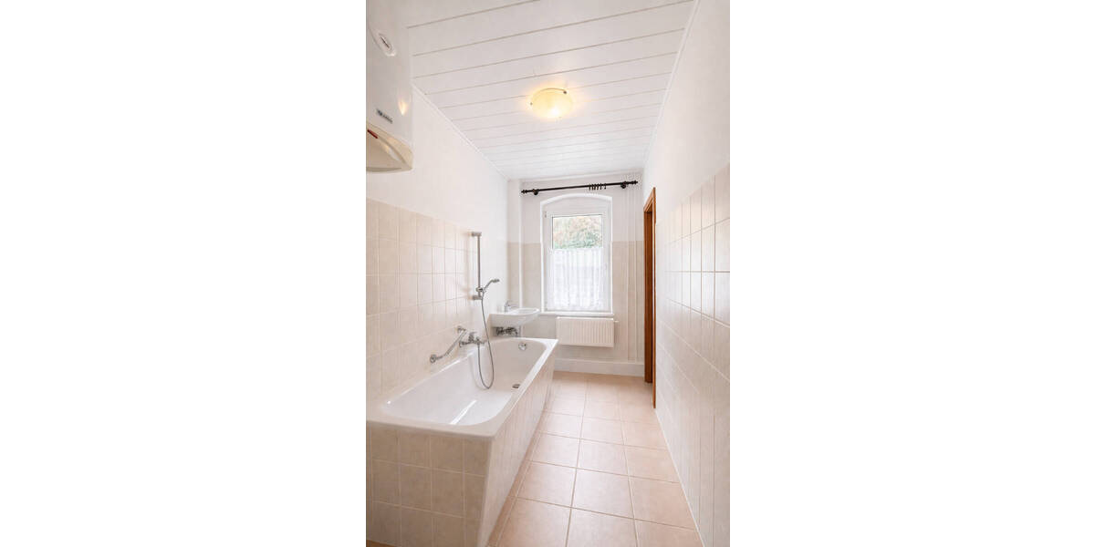 Mehrfamilienhaus, Wohnhaus Dresden Naußlitz - 6 Zimmer, 153 m&sup2;, 285.000&euro; | Angebot:26309047