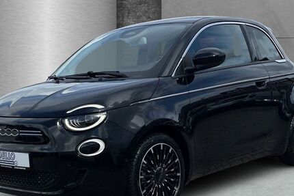 Fiat 500e 6.534 km 27.590 € Schwerin 19061