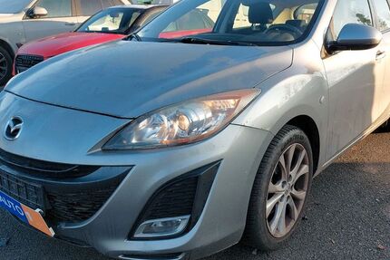 Mazda 3 94.000 km 7.500 &euro; Ansbach 91522