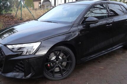 Audi RS3 1.800 km 65.900 € Fassensdorf 23701