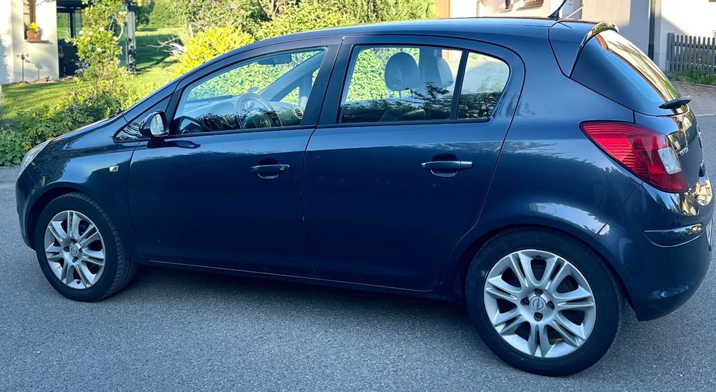 Opel Corsa 157.114 km 2.750 &euro; Lindau 88131