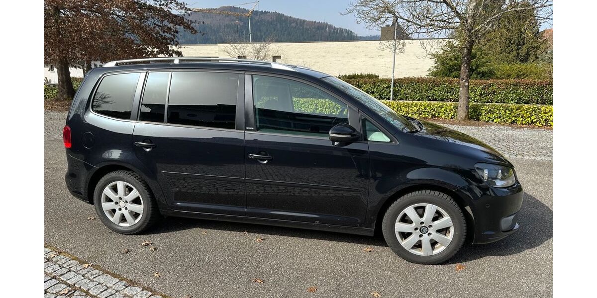 VW Touran 198.000 km 6.900 &euro; Haslach 77716