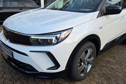 Opel Grandland (X) 15.400 km 21.990 &euro; Erkrath 40699