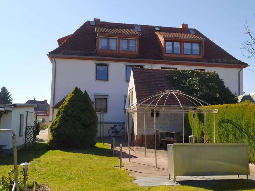 Haus zum Kaufen in Zwickau 240.000 € 177 m²