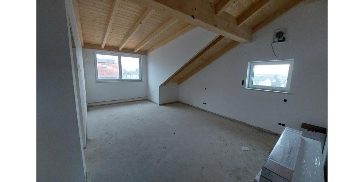 Dachgeschoßwohnung Eichendorf - 2 Zimmer, 98 m&sup2;, 840&euro; | Angebot:26425716