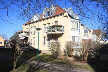 Vermietete 1-Zimmer-Erdgeschosswohnung mit Terrasse und Tiefgaragenstellplatz in ruhiger Wohnlage 1 zimmer