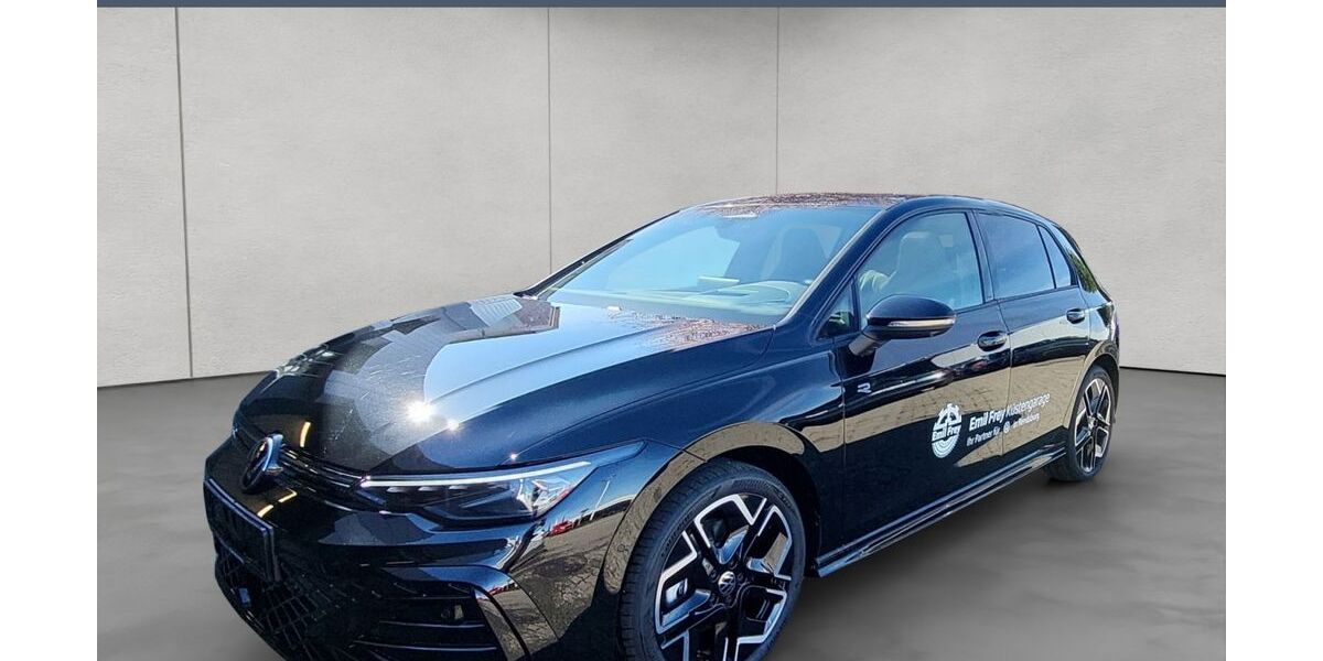 VW Golf 4.999 km 52.880 &euro; Rendsburg 24768