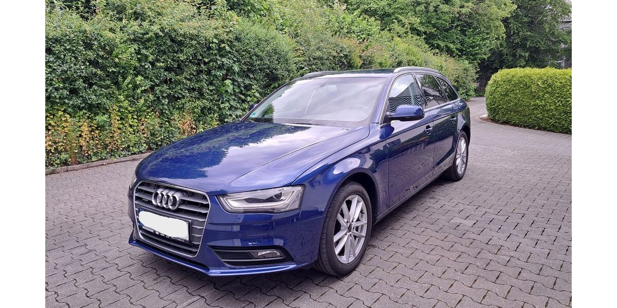 Audi A4 237.000 km 8.990 &euro; Bad Fredeburg 57392
