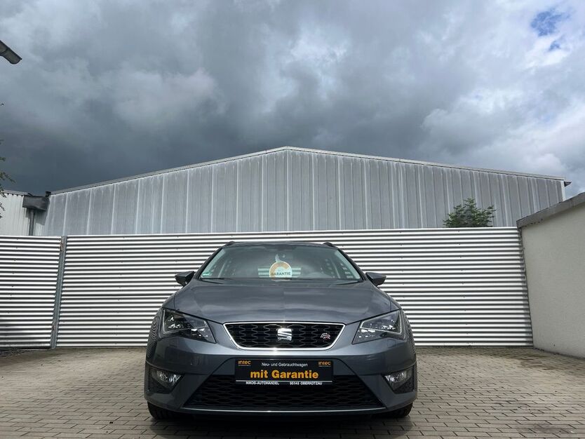 Seat Leon 136.799 km 11.990 € Oberkotzau 95145