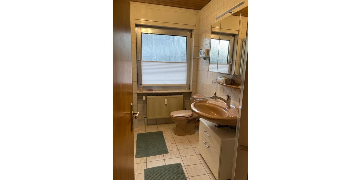 Erdgeschoßwohnung Wallerfangen - 4 Zimmer, 110 m&sup2;, 800&euro; | Angebot:25553128