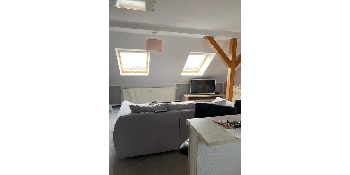 Dachgeschoßwohnung Buttstädt - 2 Zimmer, 40 m&sup2;, 370&euro; | Angebot:25285639