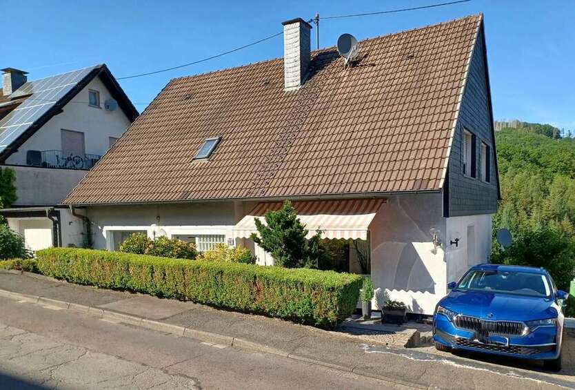 Haus zum Kaufen in Gummersbach 329.000 € 200 m²