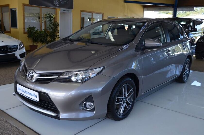 Auris