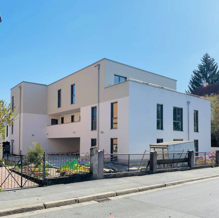 StadtWohnung mit Terrasse in edler Ausstattung in zentraler Lage