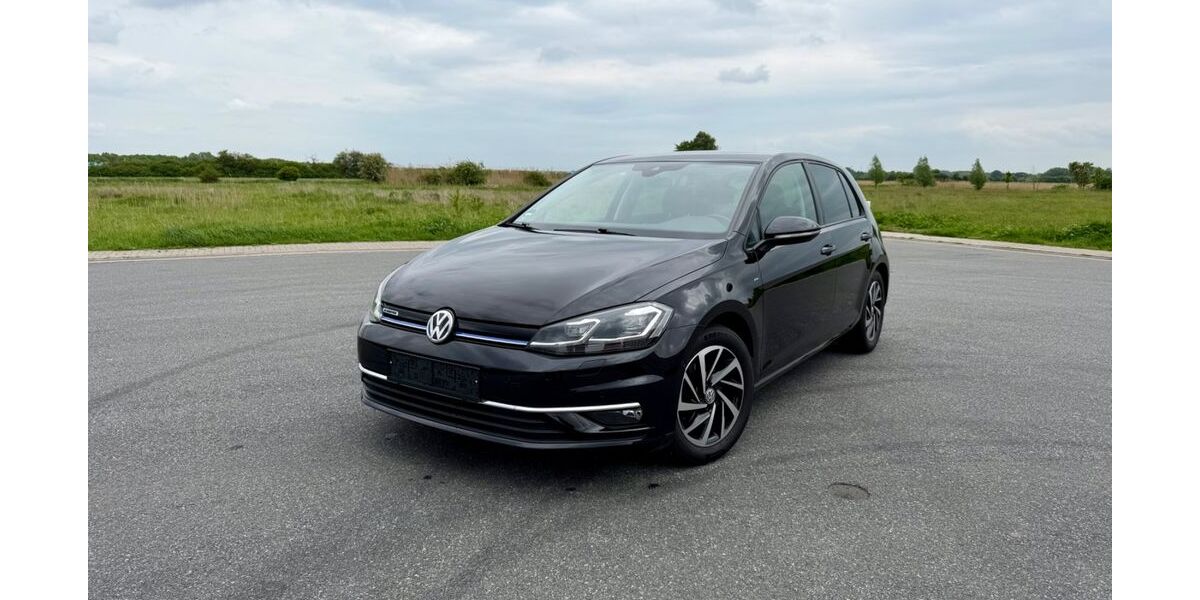 VW Golf 98.000 km 16.000 &euro; Weyhe 28844