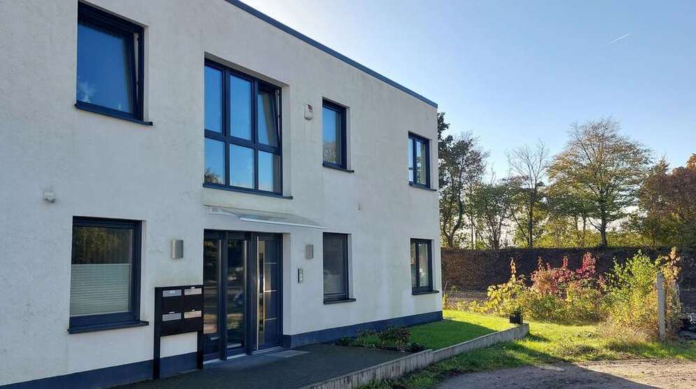 Wohnung zum Kaufen in Neustadt am Rübenberge 239.900 € 90 m² 3 zimmer