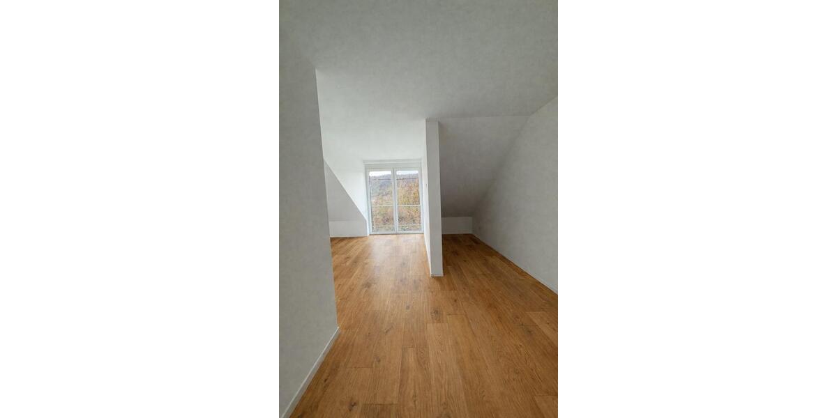 Maisonettenwohnung Weikersheim - 4 Zimmer, 109 m&sup2;, 434.000&euro; | Angebot:25986531