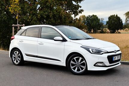Hyundai i20 124.436 km 6.999 &euro; Liederbach 65835