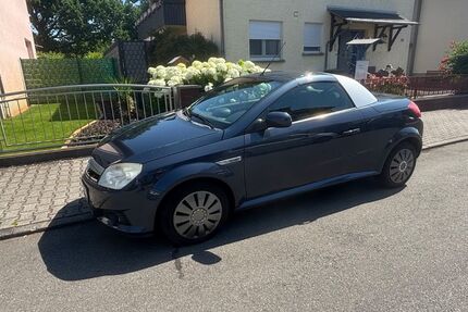 Opel Tigra 147.000 km 2.300 &euro; Rüsselsheim 65428