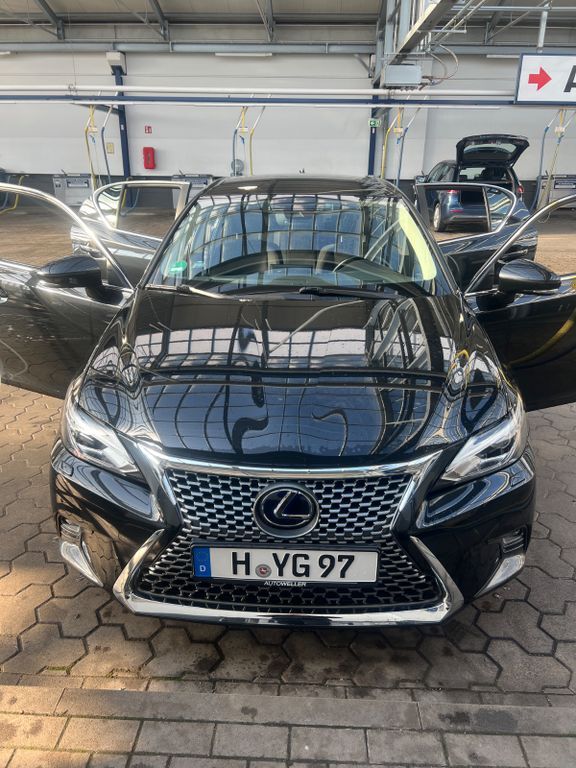 CT 200h