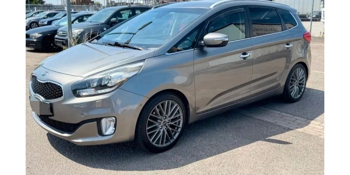 Kia Carens 194.200 km 7.800 &euro; Mallersdorf-Pfaffenberg 84066