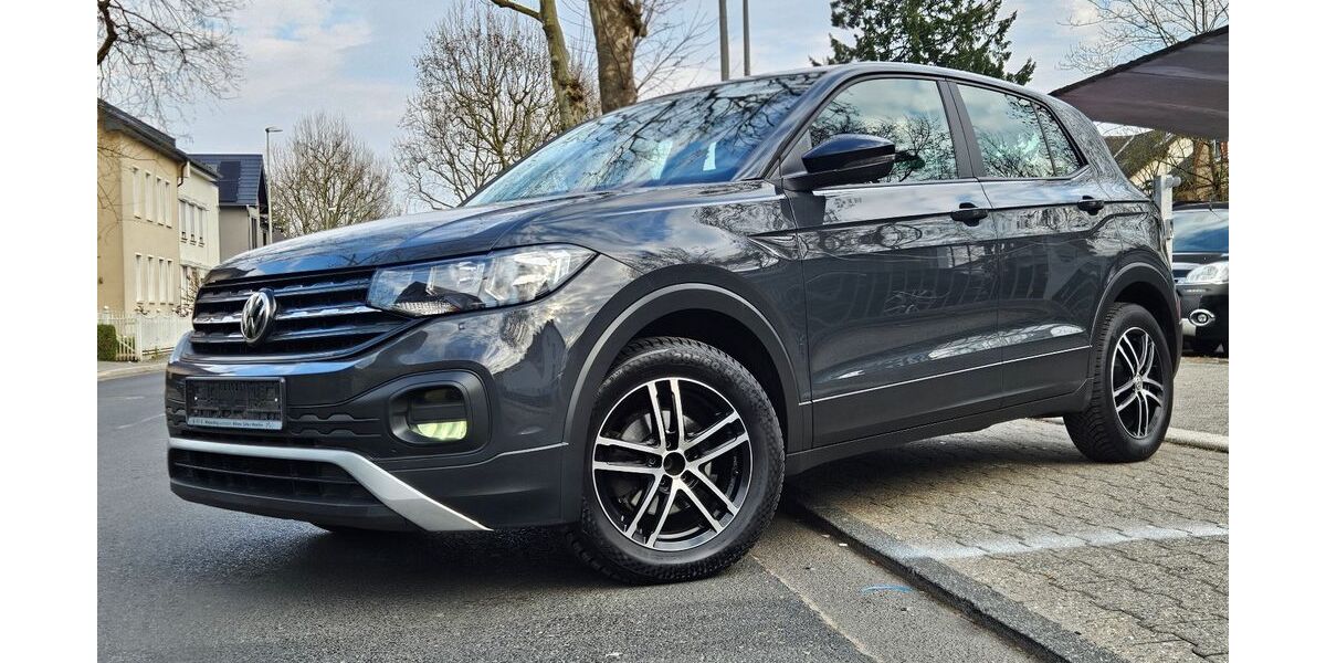 VW T-Cross 195.000 km 11.200 &euro; Bad Homburg 61350
