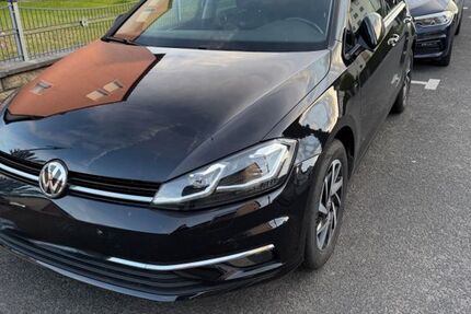 VW Golf 157.000 km 12.690 &euro; Gochsheim 97469