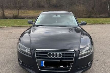 Audi A5 89.000 km 12.500 &euro; Winden 79297