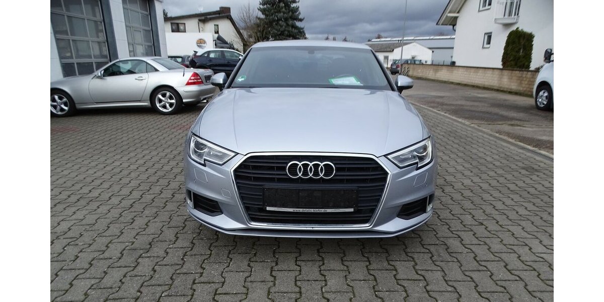 Audi A3 35 2,0l TDI S-Line Paket, Navi, Klimaauto., PDC 123.848 km 15.490 &euro; Rodgau 63110