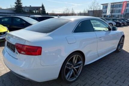 Audi A5 98.800 km 16.900 &euro; LÜBECK 23556