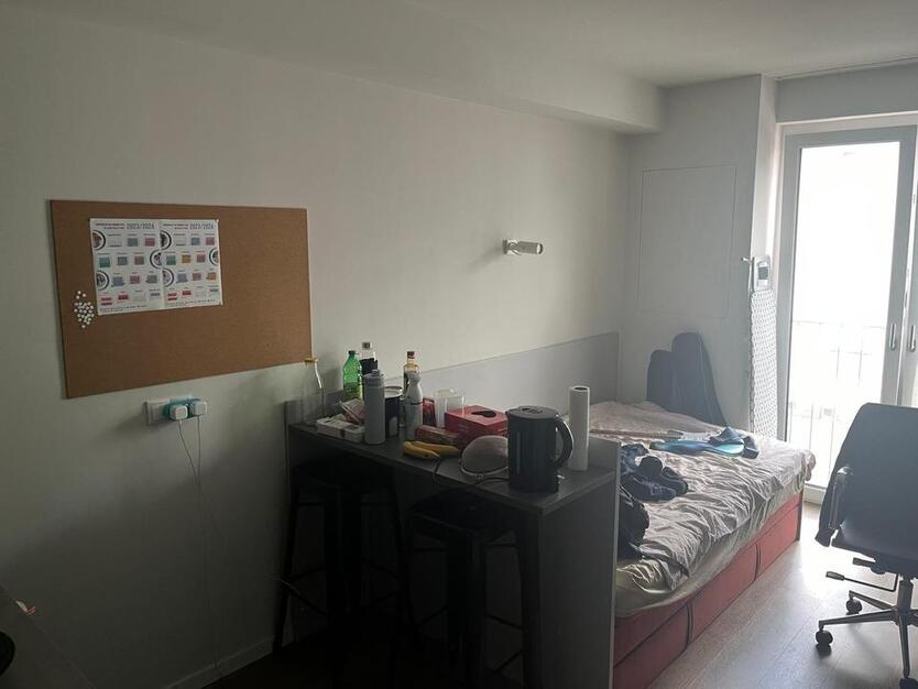 Schönes 1-Zimmer-Wohnung mit EBK zu mieten für Juli und August