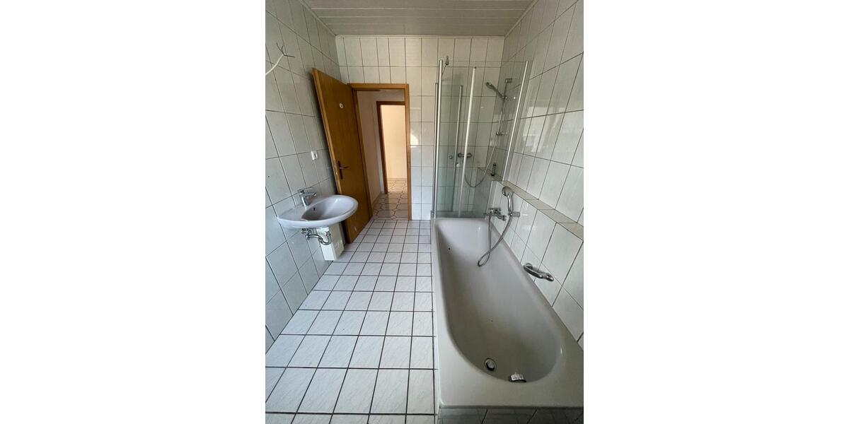 Etagenwohnung Runkel - 3 Zimmer, 78 m&sup2;, 215.000&euro; | Angebot:27147906