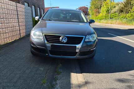 VW Passat Variant 230.000 km 1.850 &euro; Westoverledingen 26810