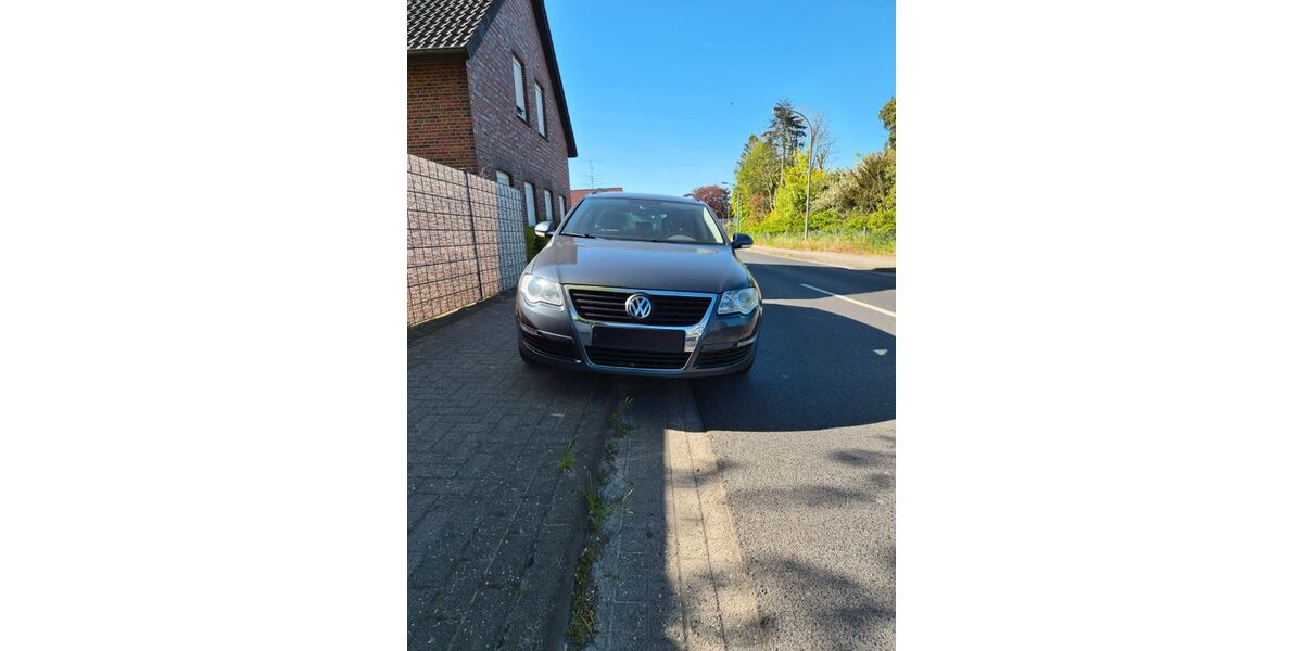 VW Passat Variant 230.000 km 1.850 &euro; Westoverledingen 26810