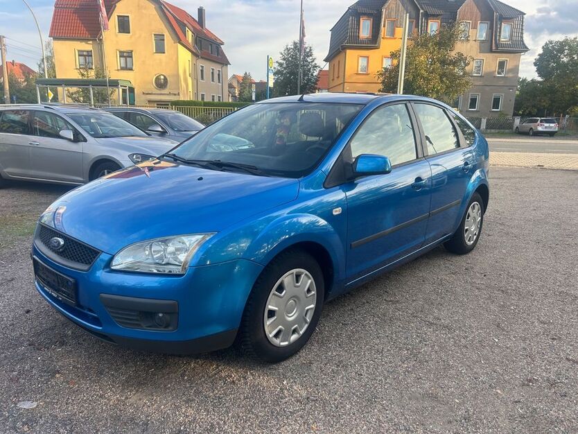 Ford Focus 154.000 km 1.900 € RIESA 01589