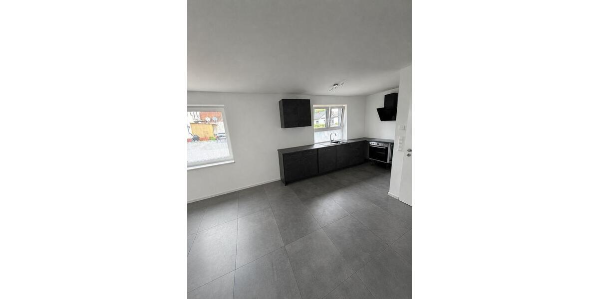 Doppelhaushälfte Hambühren - 3 Zimmer, 95 m&sup2;, 960&euro; | Angebot:26417094