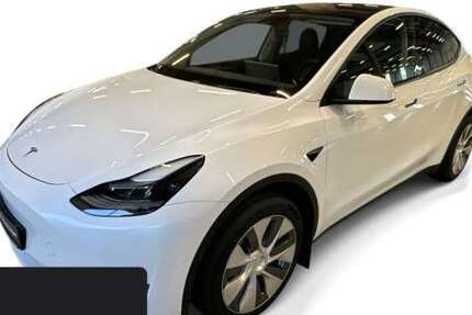 Tesla Model Y 34.756 km 35.900 &euro; Hanau 63457