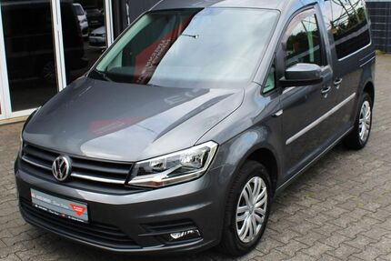 VW Caddy 62.367 km 17.990 &euro; Paderborn 33104