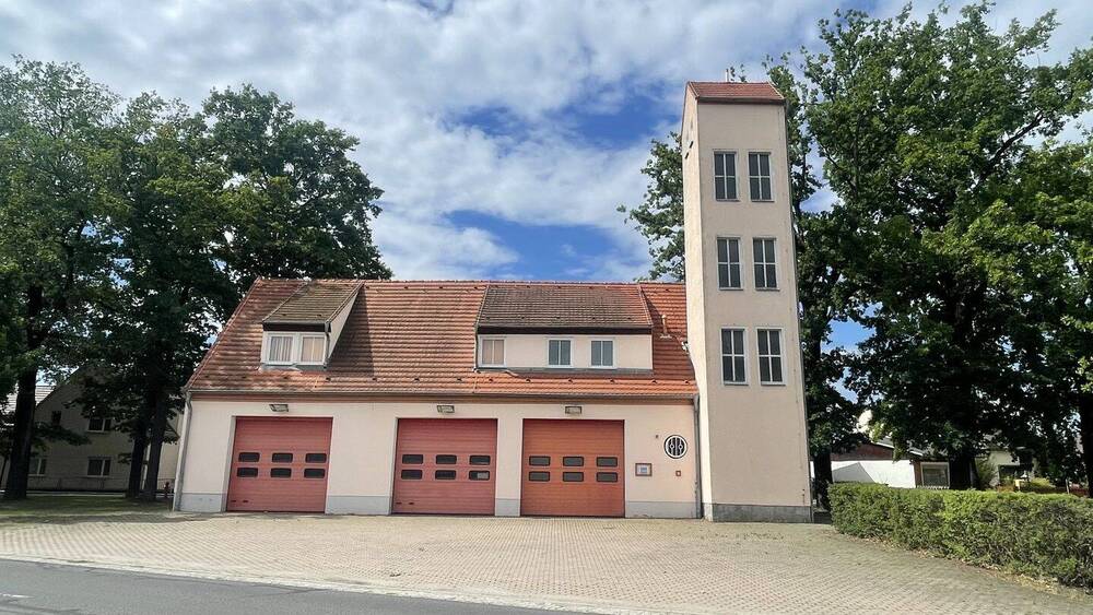 Mehrfamilienhaus, Wohnhaus Schleife - 3 Zimmer, 142 m&sup2;, 150.000&euro; | Angebot:25780925