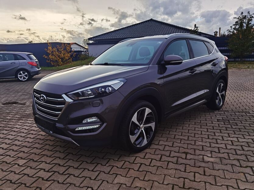 Hyundai TUCSON 155.315 km 13.995 € Sömmerda 99610